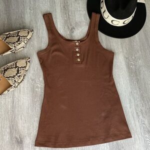 🤎Brown Tank Top w/Buttons🤎NWOT🤎